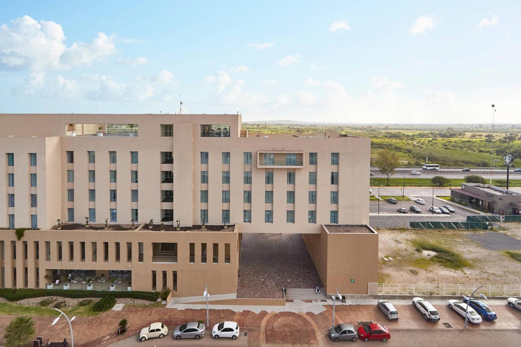 Fairfield Inn & Suites Silao Guanajuato Airport Exteriör bild