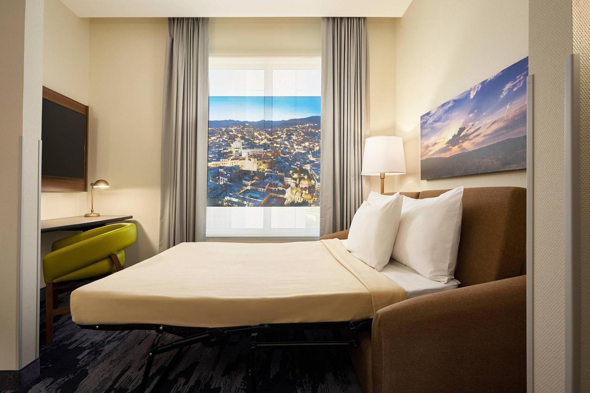 Fairfield Inn & Suites Silao Guanajuato Airport Exteriör bild